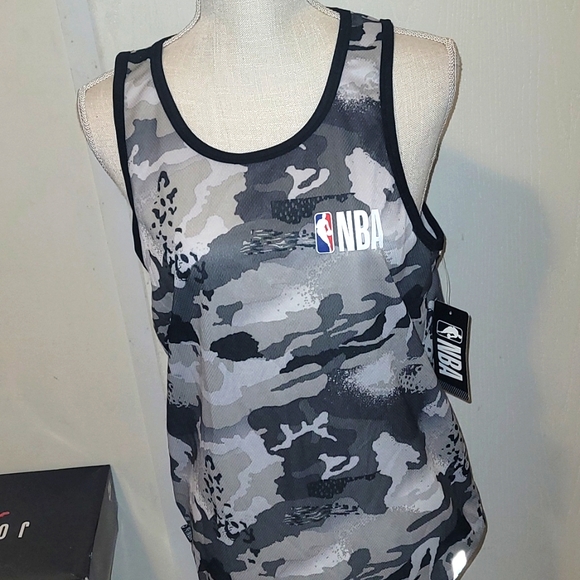 Nwt NBA mesh tank top - Picture 3 of 7